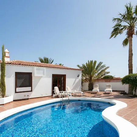 Casa Ali Unique Family With Pool Willa San Miguel de Abona